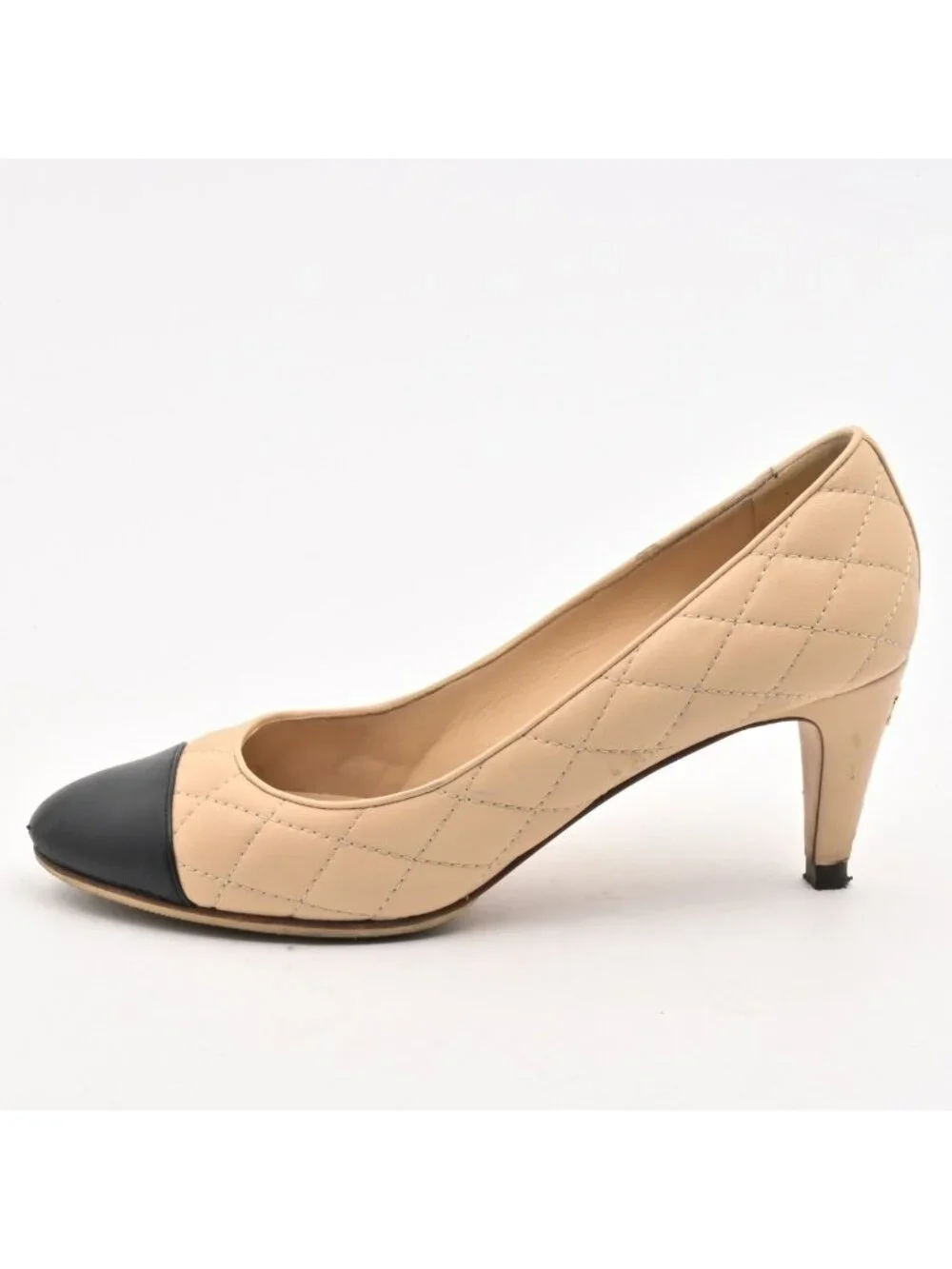 Chanel Pumps C Beige Black Lambskin Heel